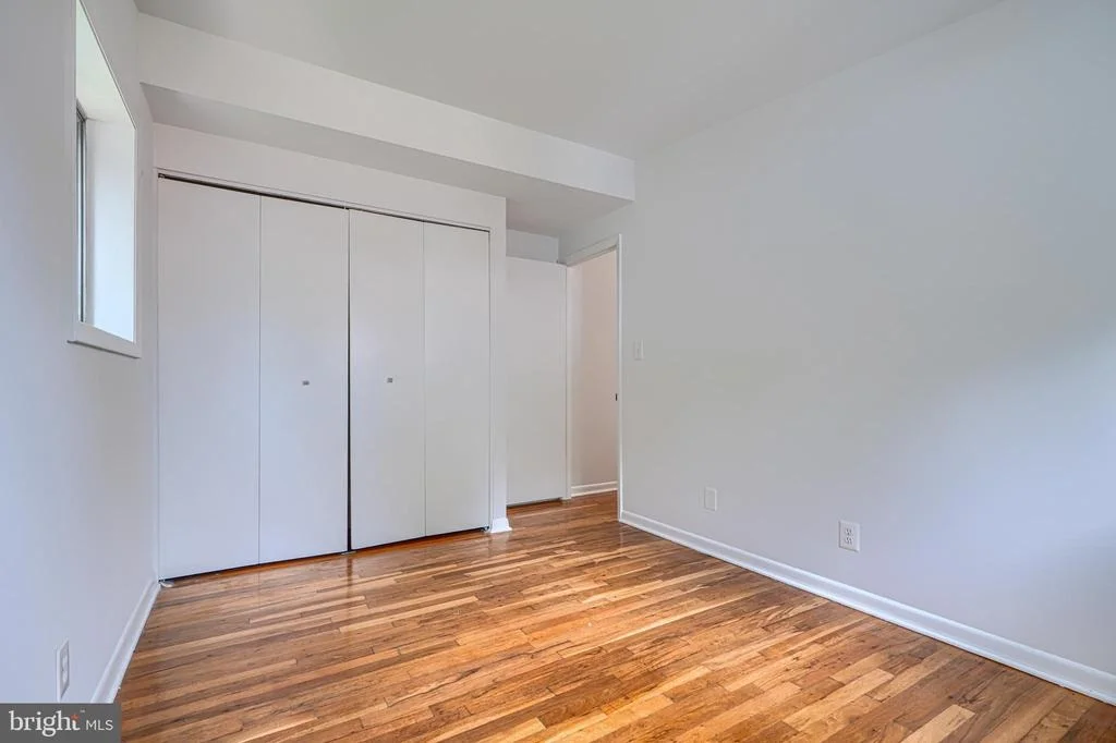 Photo of 2421 FOREST GREEN ROAD