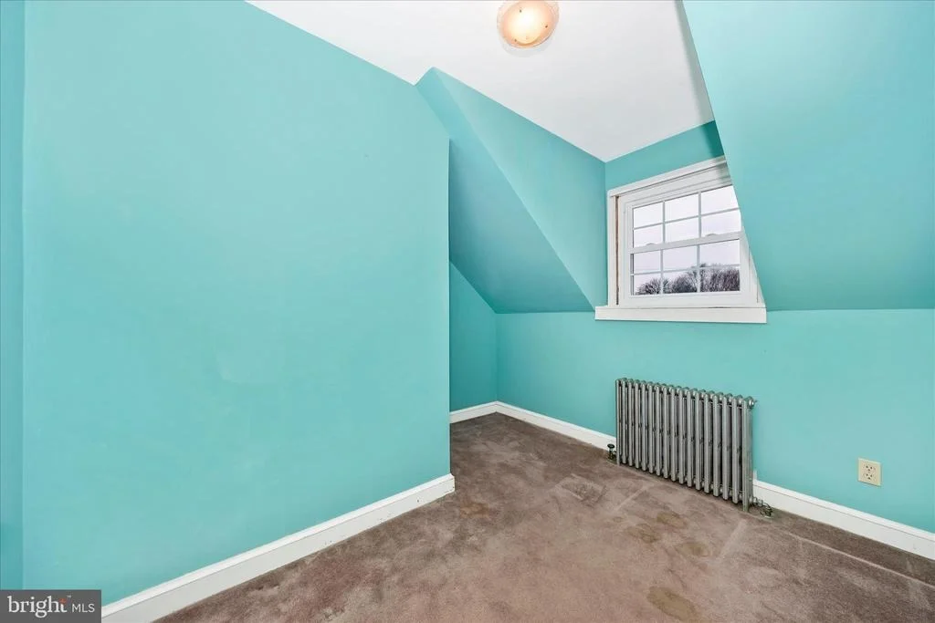 Photo of 9 E 13TH STREET
