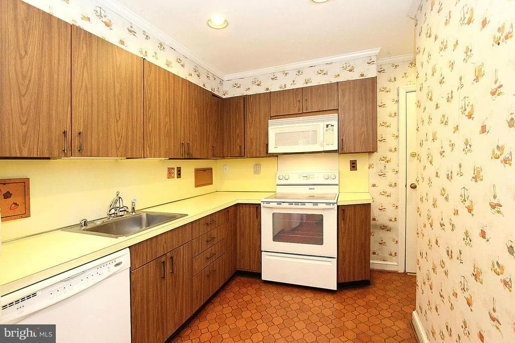 Photo of 202 SCHUYLER ROAD E