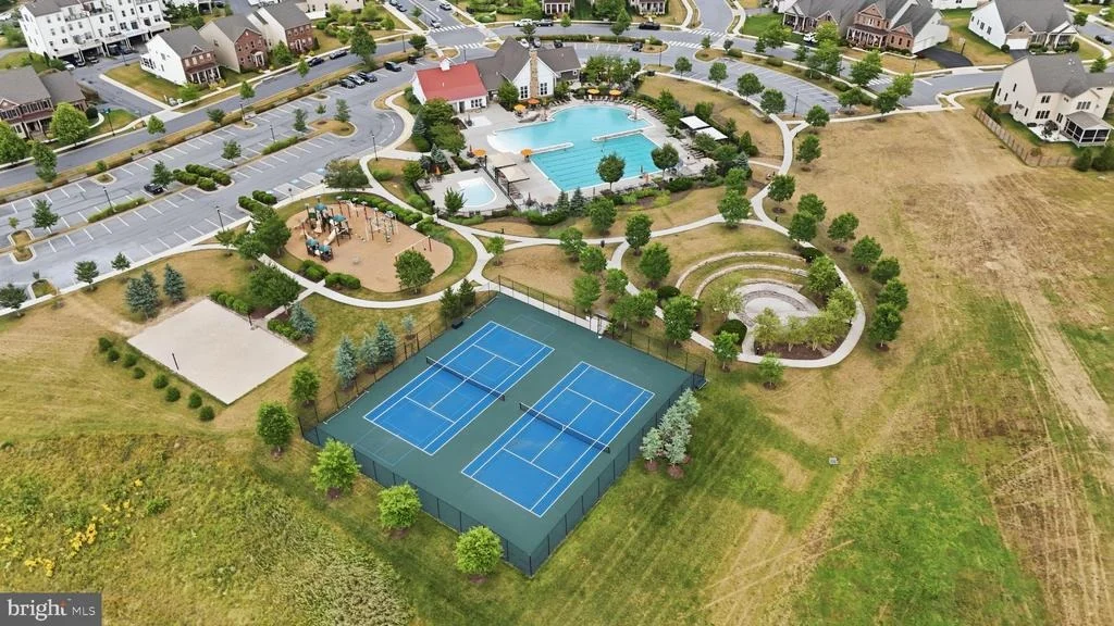 Photo of 4357 SHAMROCK DRIVE