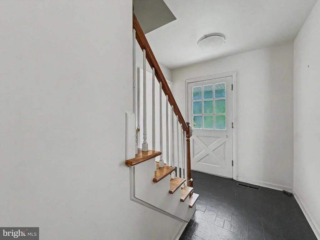 Photo of 1318 DENBY ROAD