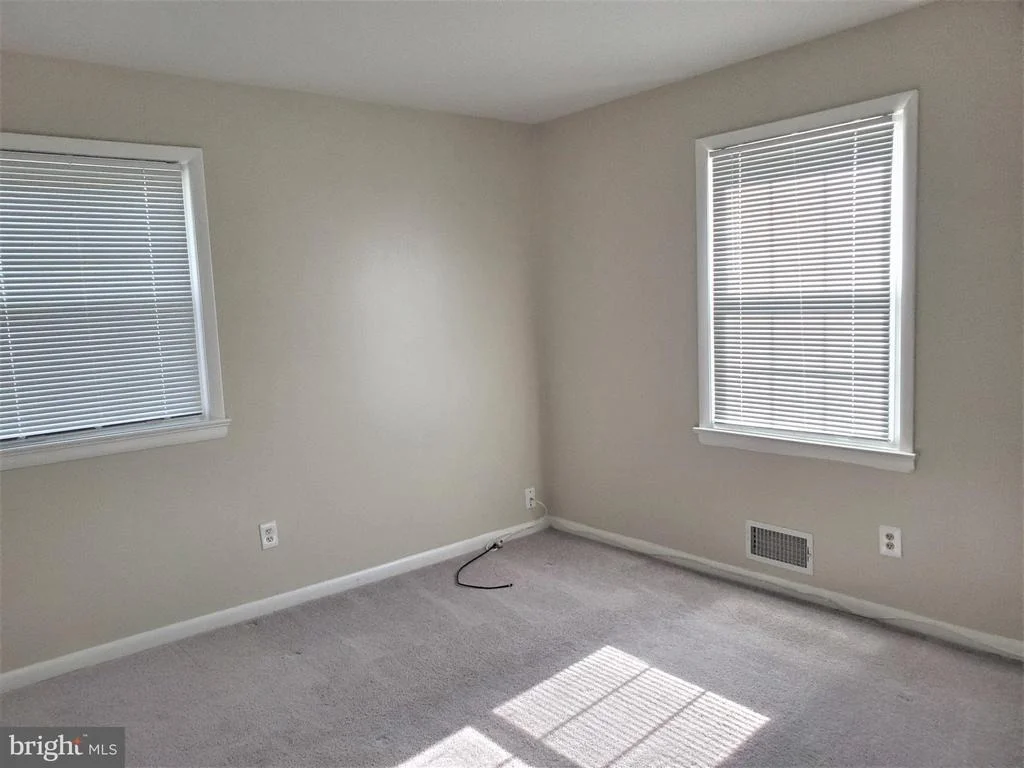 Photo of 13113 FOXHALL DRIVE