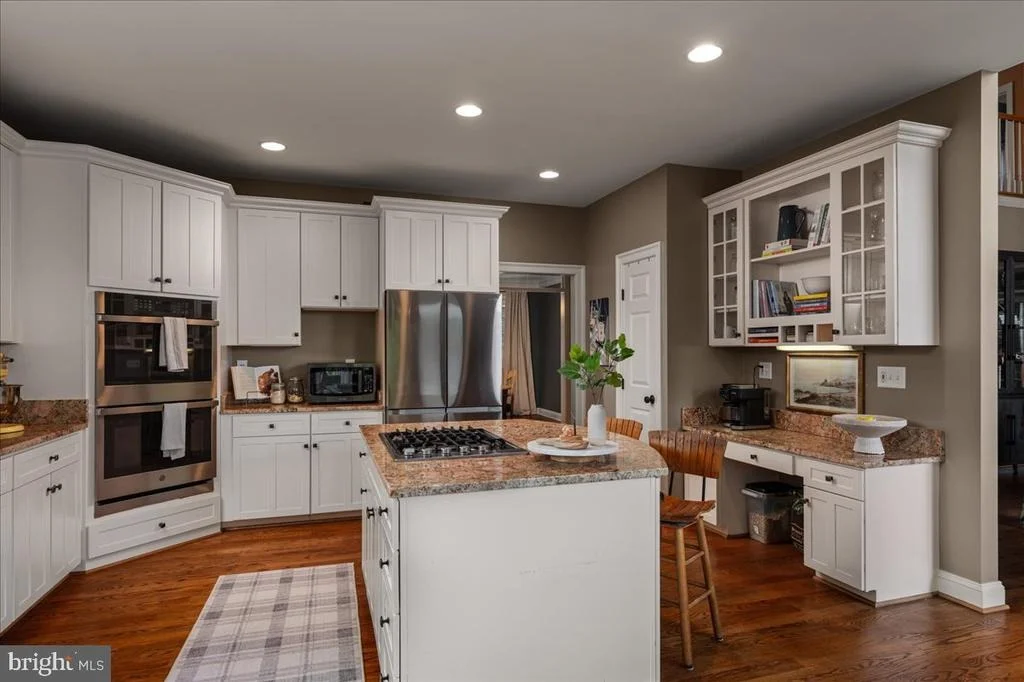 Photo of 18290 TURNBERRY DRIVE