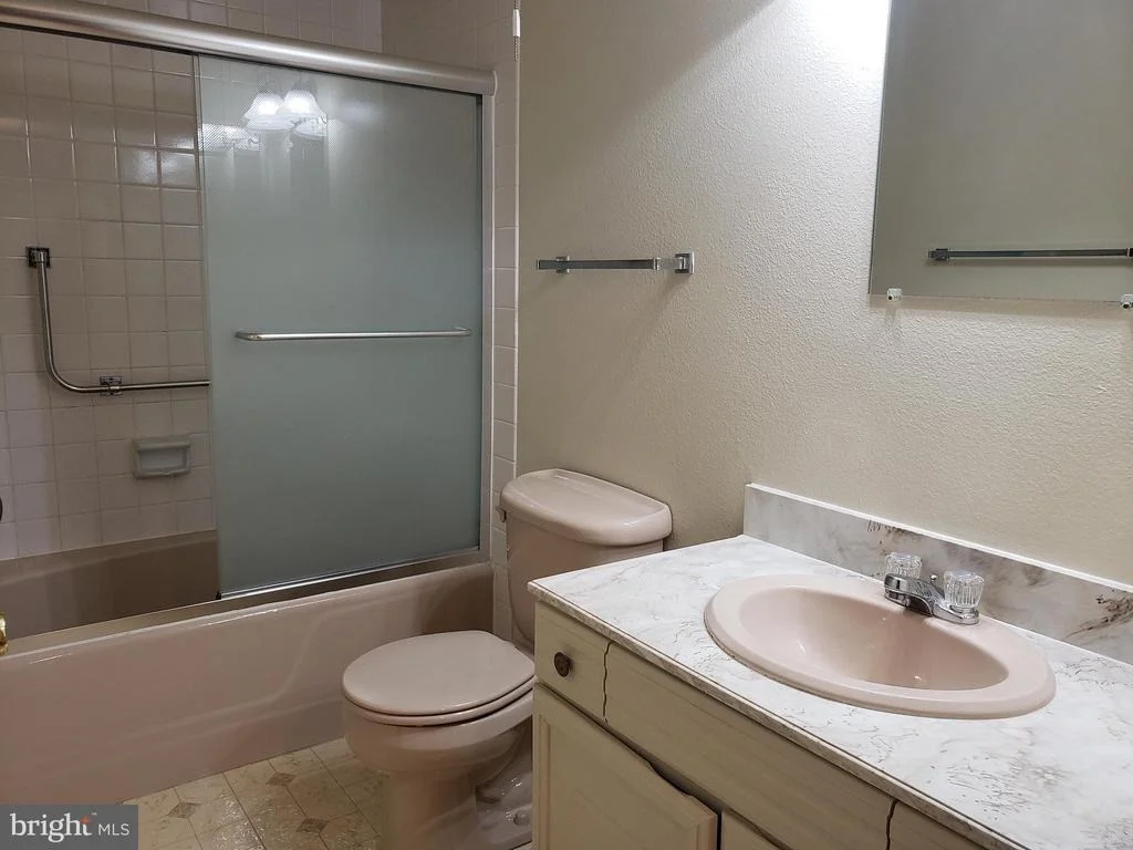 Photo of Unit 82A at 3630 GLENEAGLES DRIVE