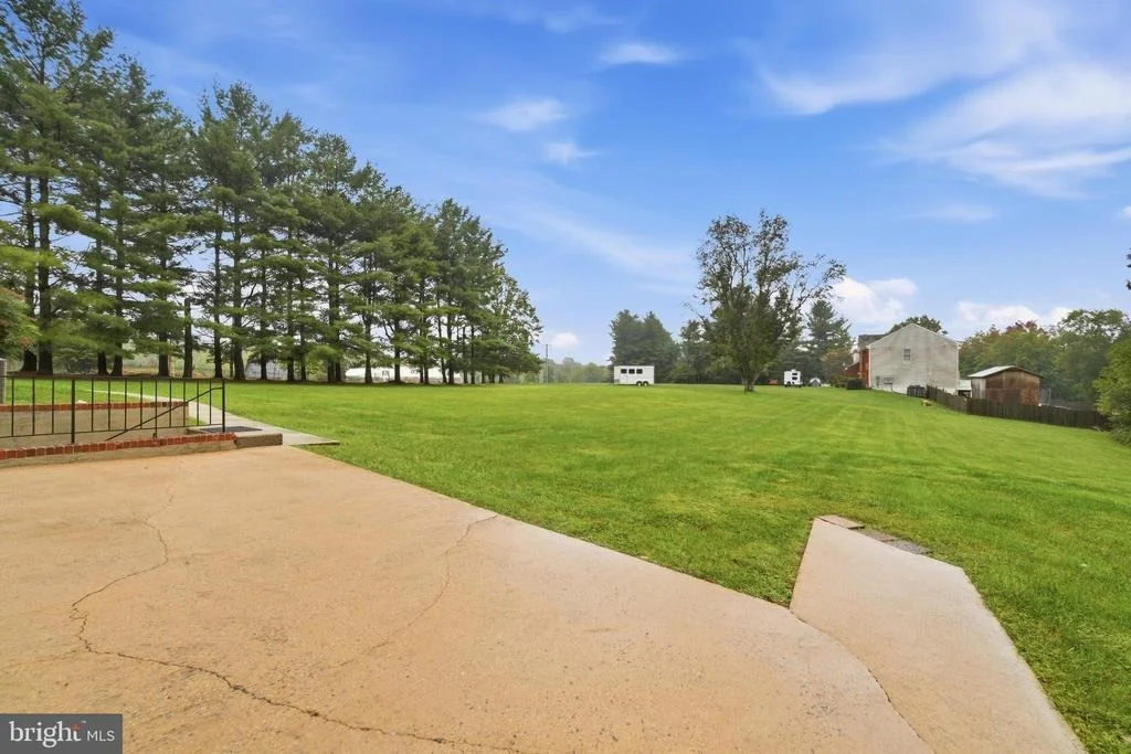 Photo of 1052 RIDGE ROAD