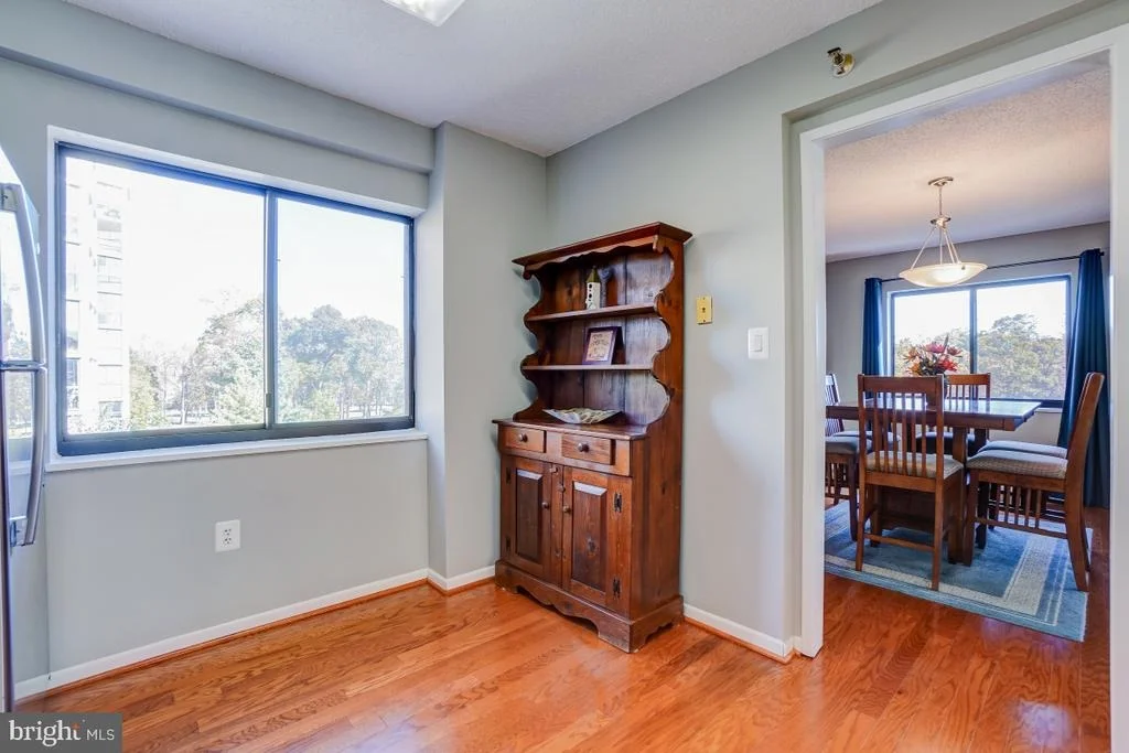 Photo of Unit 1625 at 15101 INTERLACHEN DRIVE