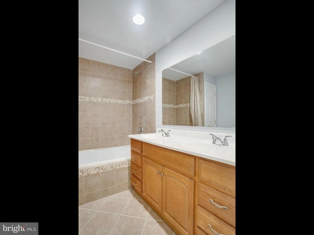 Photo of 754 OX BOW LANE