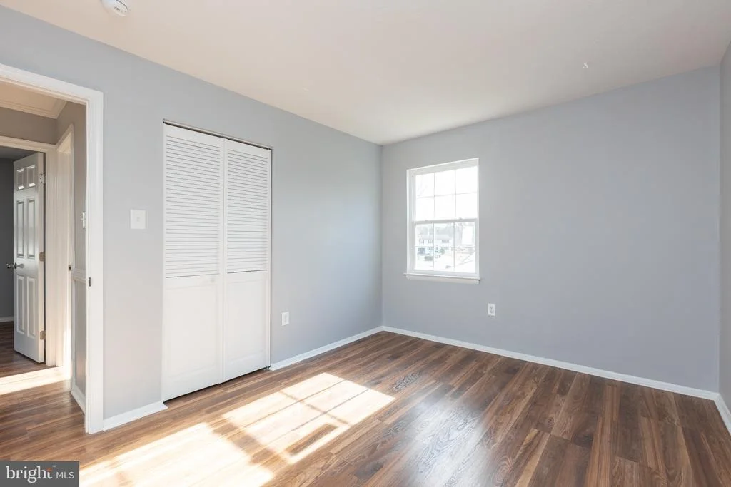 Photo of 708 UNIVERSITY DRIVE