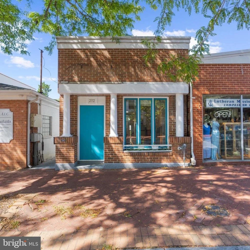 Photo of 232 WEST STREET