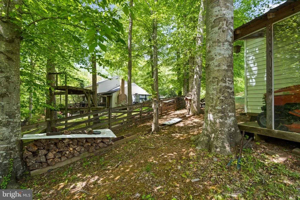 Photo of 11913 FALLING CREEK DRIVE