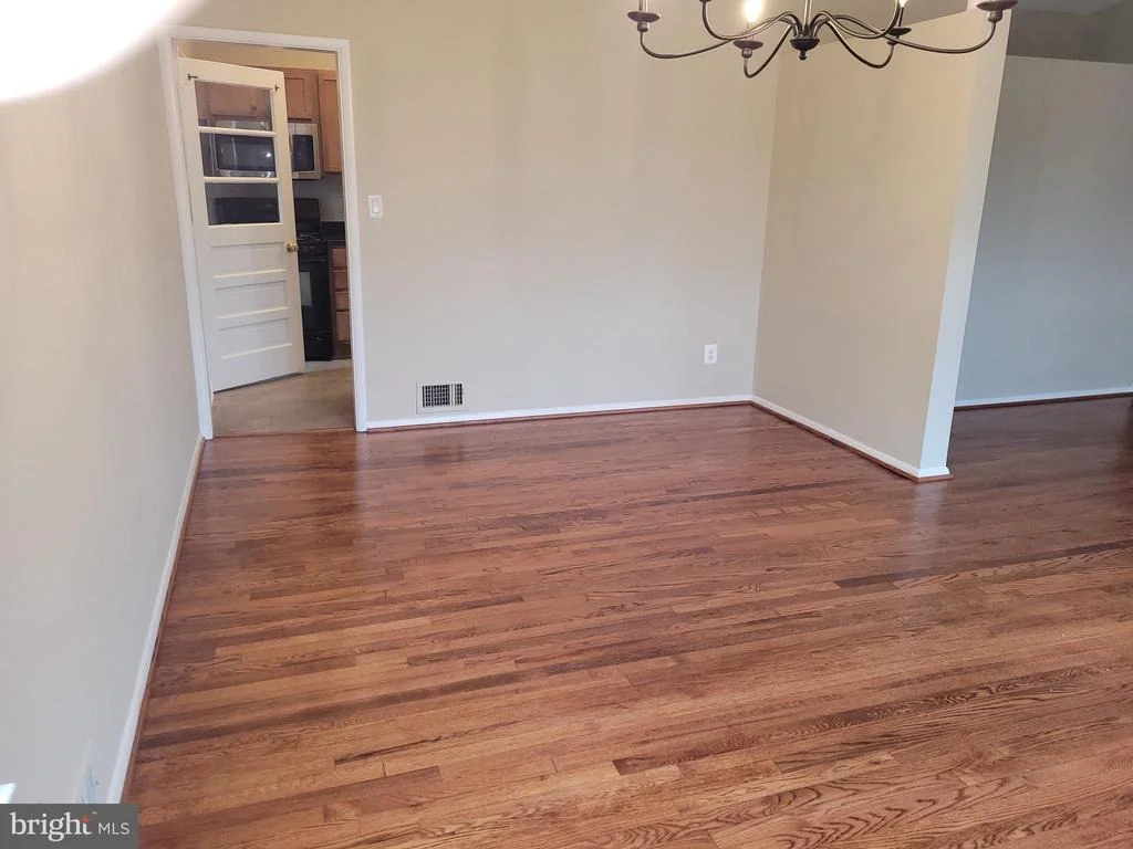 Photo of 6805 PIMLICO DRIVE