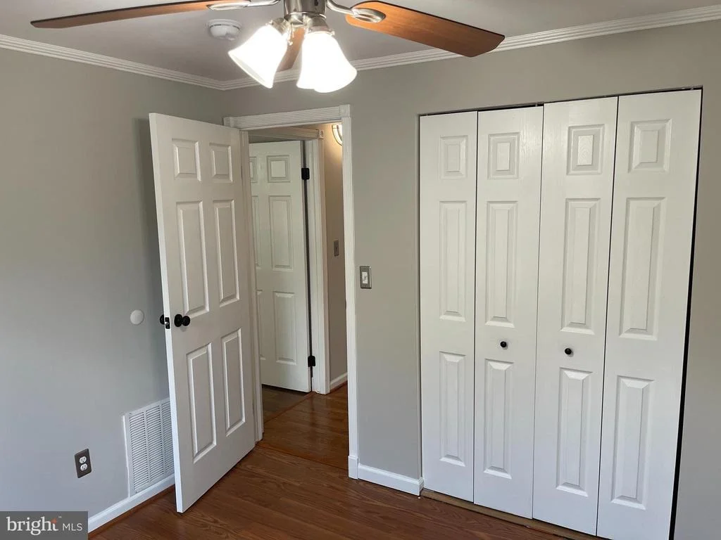 Photo of 4502 CUB RUN ROAD