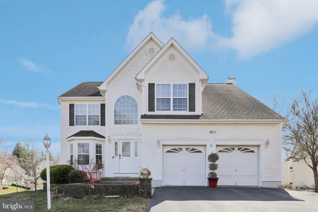 Photo of 187 COMPASS ROAD
