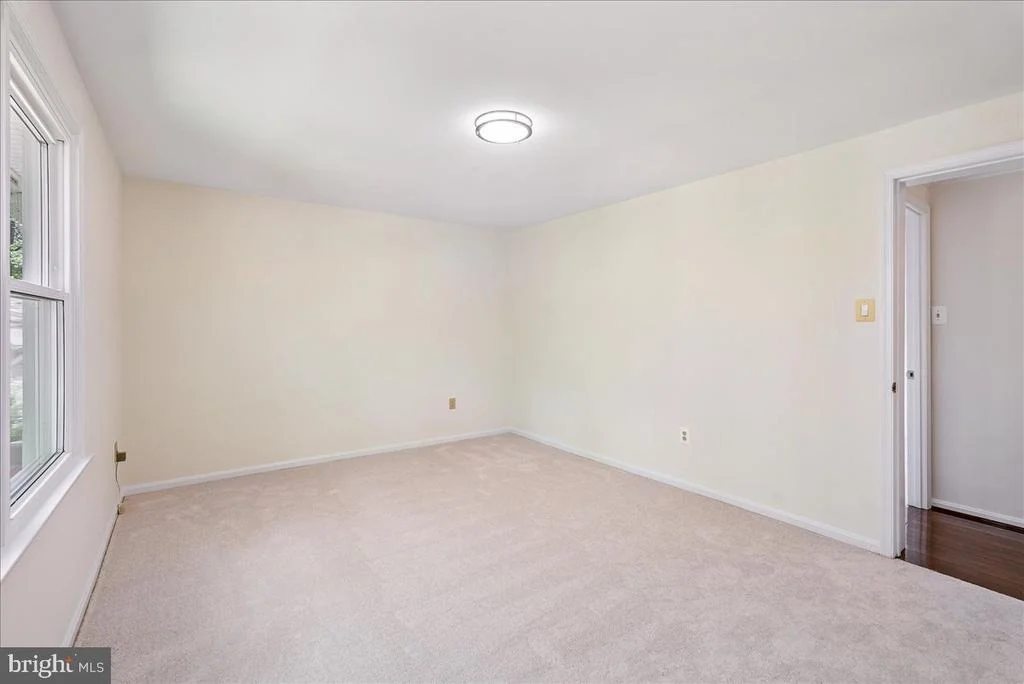 Photo of 10806 OLDFIELD DRIVE
