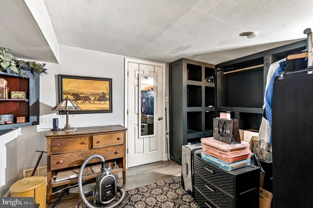 Photo of 1260 BEVERLY ROAD