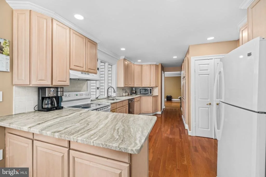 Photo of 9757 TURNBUCKLE DRIVE