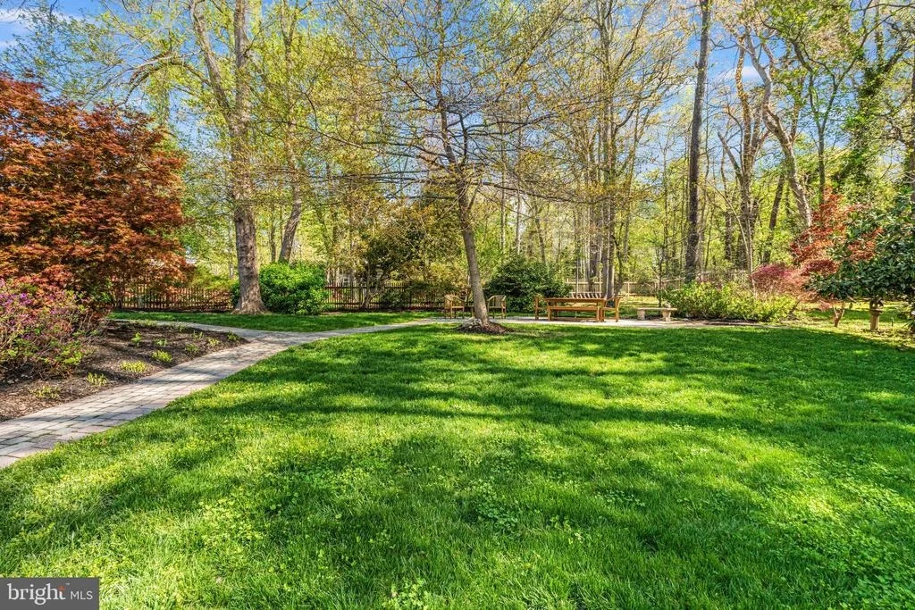 Photo of 9025 CHARLES AUGUSTINE DRIVE