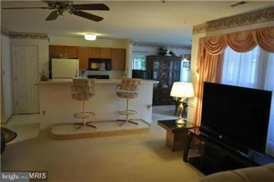 Photo of Unit 1C at 2402 ELLSWORTH WAY