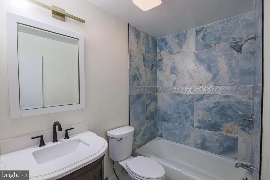 Photo of 1906 GREENHAVEN DRIVE