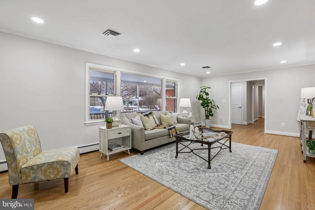 Photo of 216 PAULA LYNN DRIVE