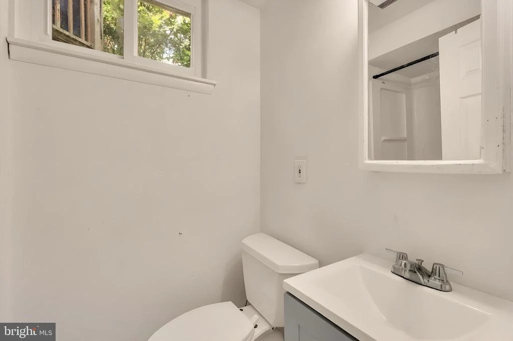 Photo of 12812 BUSHEY DRIVE