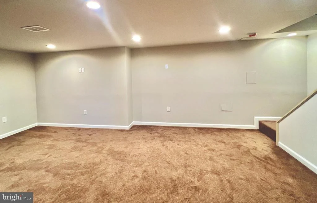 Photo of 10 TIMBER WOLF DRIVE