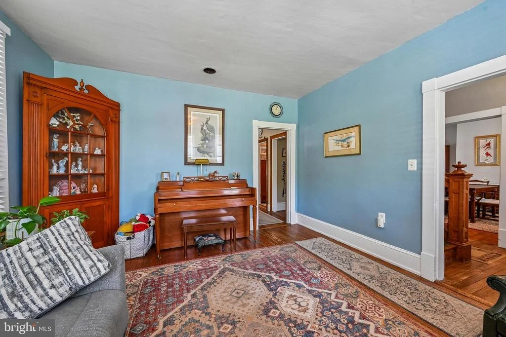 Photo of 20925 CLARKSBURG ROAD