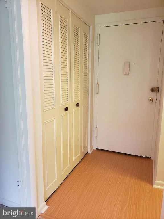 Photo of Unit 71B at 3600 GLENEAGLES DRIVE