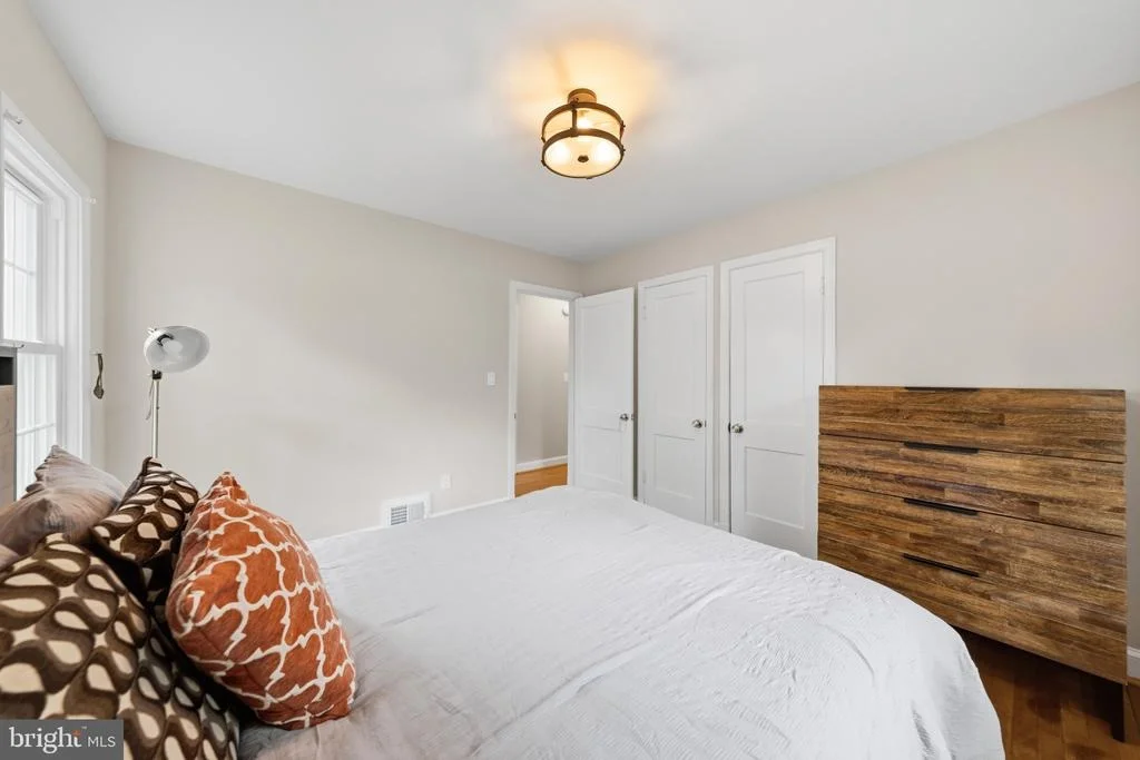 Photo of 404 LEXINGTON DRIVE