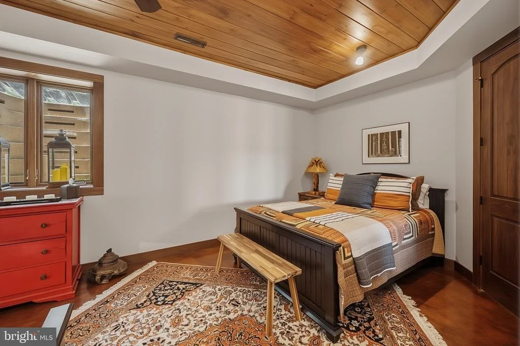 Photo of 2250 MARSH HILL ROAD