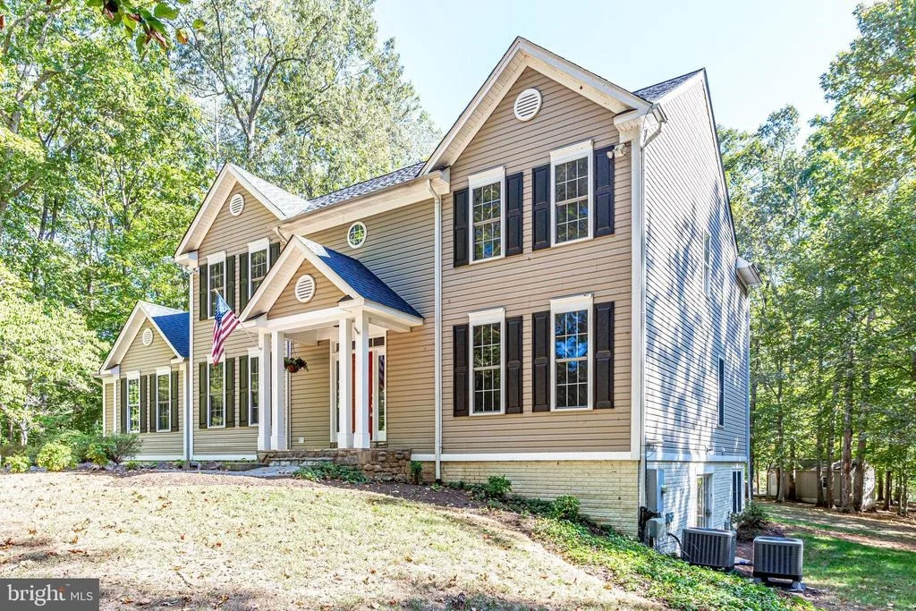 Photo of 10941 STONEBROOK DRIVE