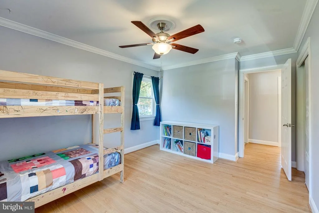 Photo of 8993 MEADOWVIEW DRIVE