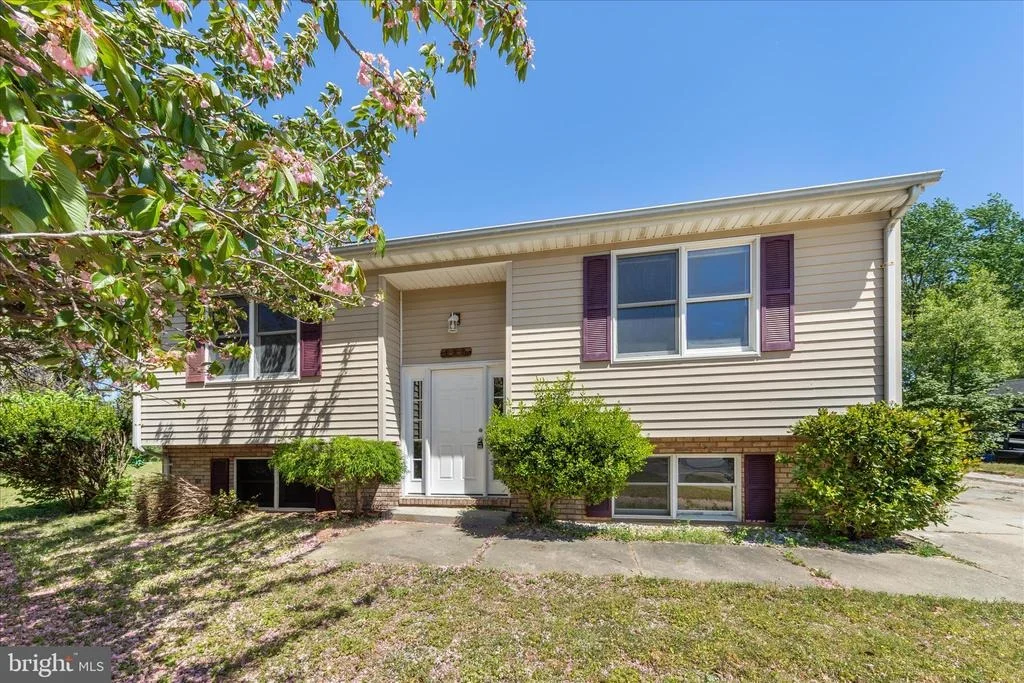 Photo of 129 ALONZO DRIVE