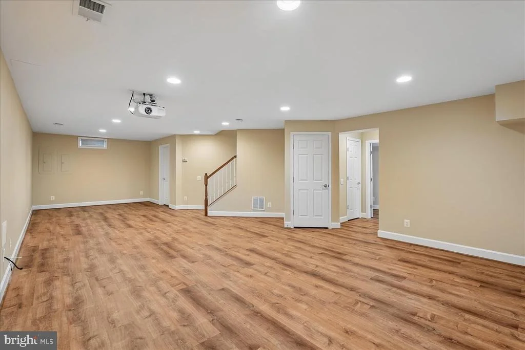 Photo of 41305 WINDYBUSH DRIVE