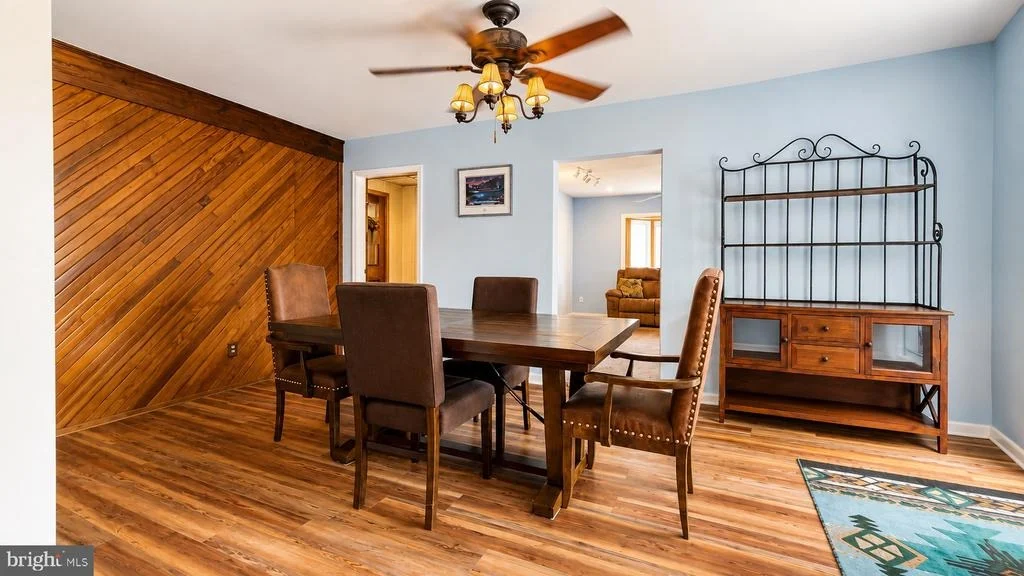 Photo of 107 W BEACH ROAD