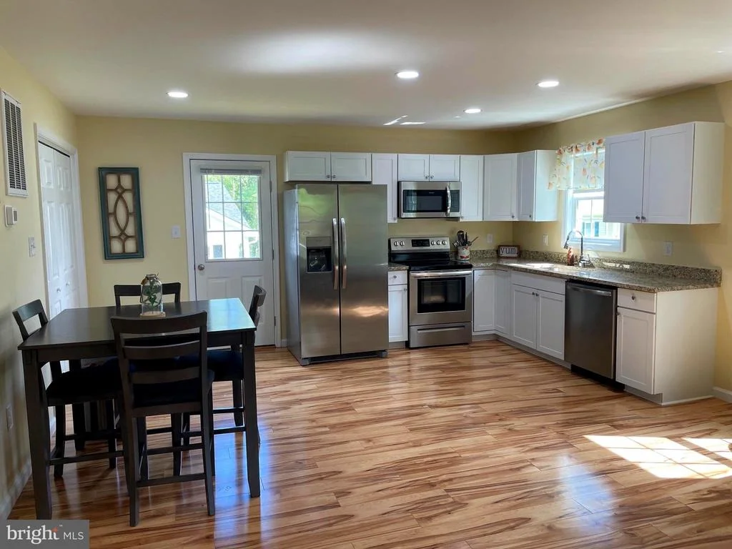 Photo of 1769 BIRCH DRIVE