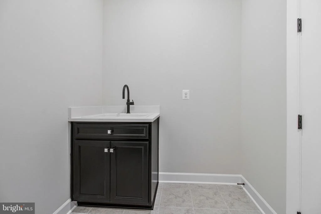 Photo of 1423 CRANESBILL LANE