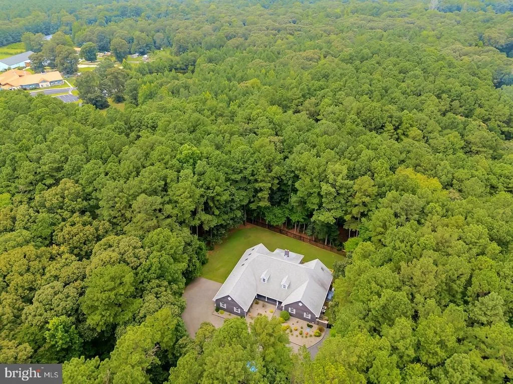 Photo of 22095 WILSON ROAD