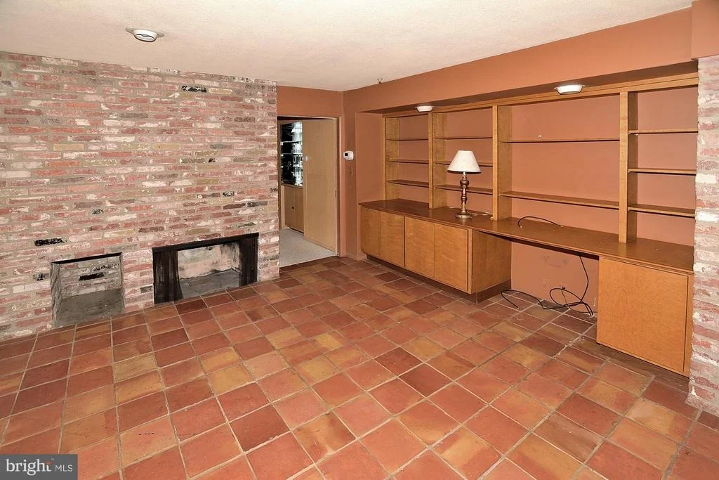 Photo of 4 BUTTONWOOD LANE