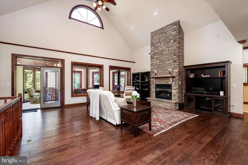 Photo of 6675 MARSHALL ROAD