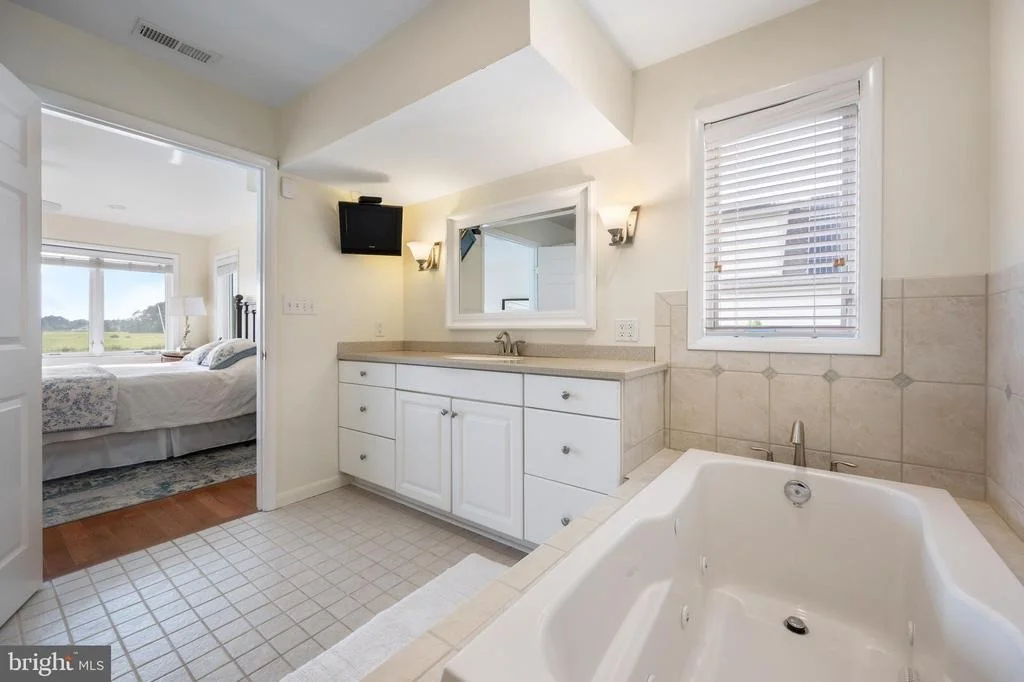 Photo of 13 VENETIAN DRIVE