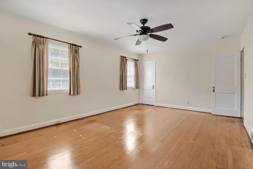 Photo of 1218 SOUTHVIEW ROAD