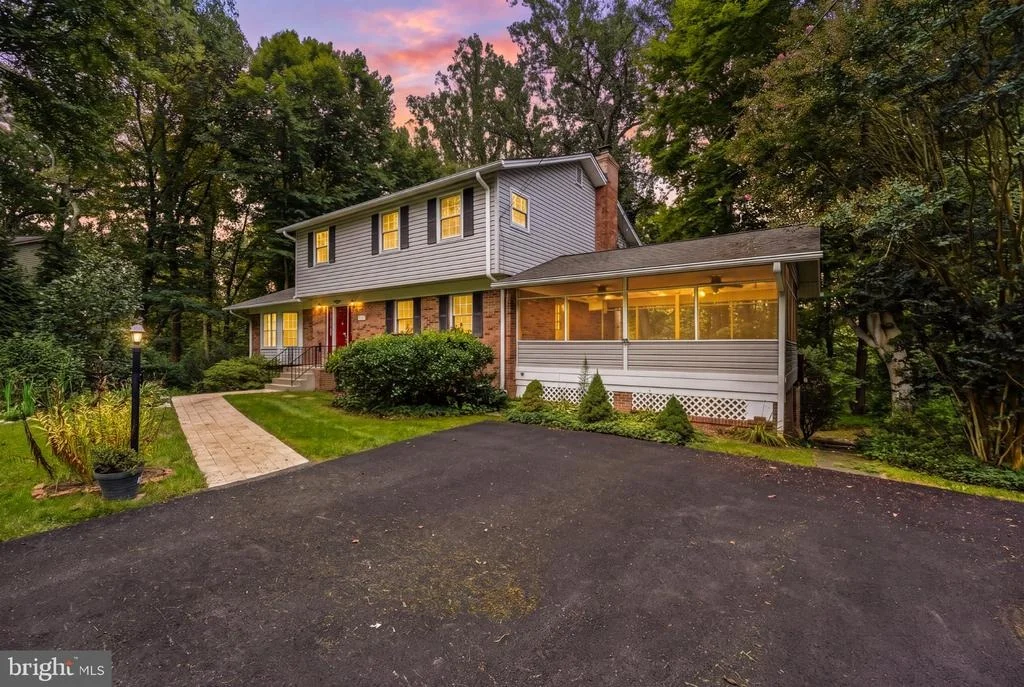 Photo of 12504 DAVAN DRIVE