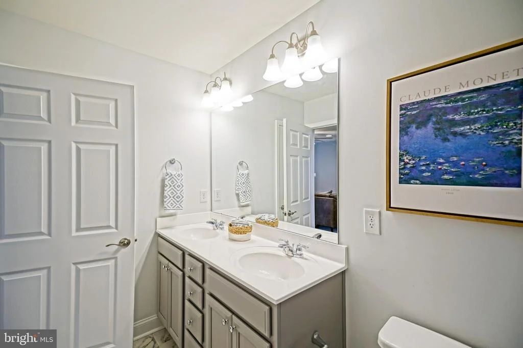 Photo of 33285 MAGGIE LANE
