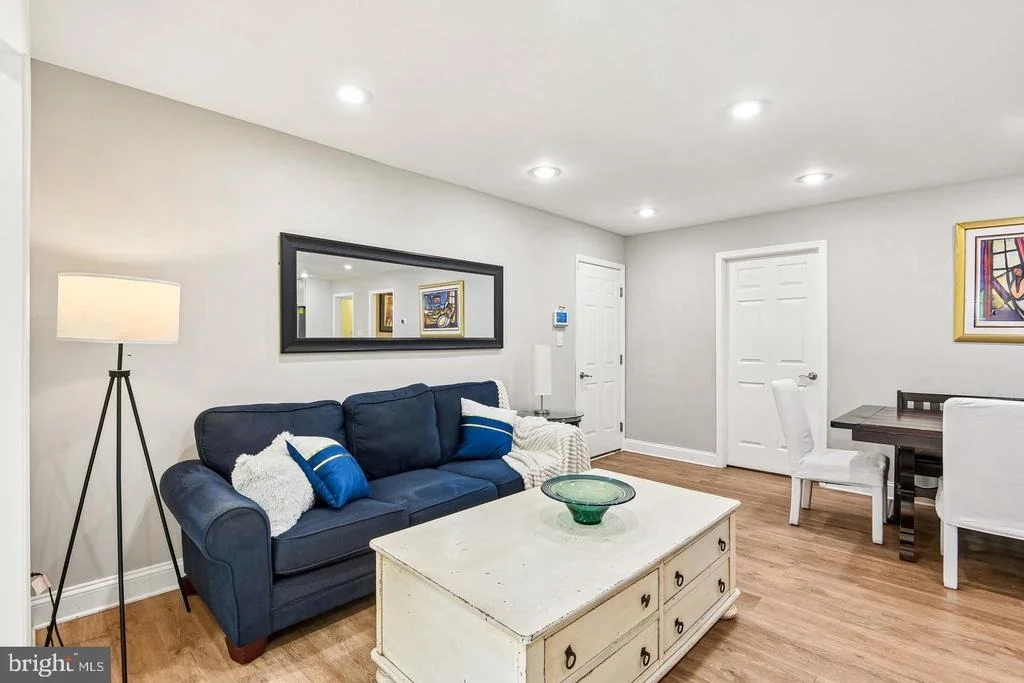 Photo of 8715 CRESTMONT LANE