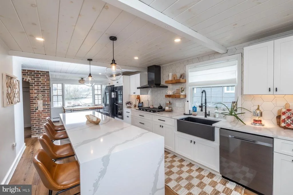 Photo of 15 KENDALL BOULEVARD