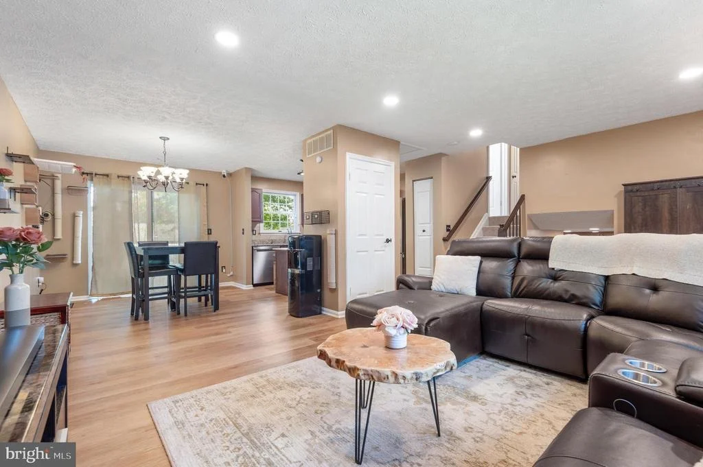 Photo of 1315 SOMERSET ROAD