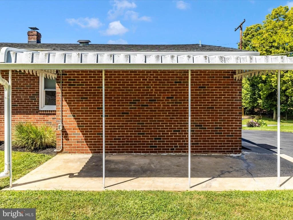 Photo of 1112 2ND AVENUE