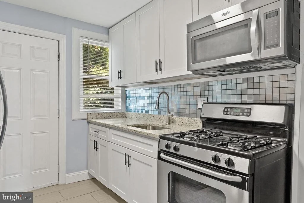 Photo of 1222 TALBERT STREET SE