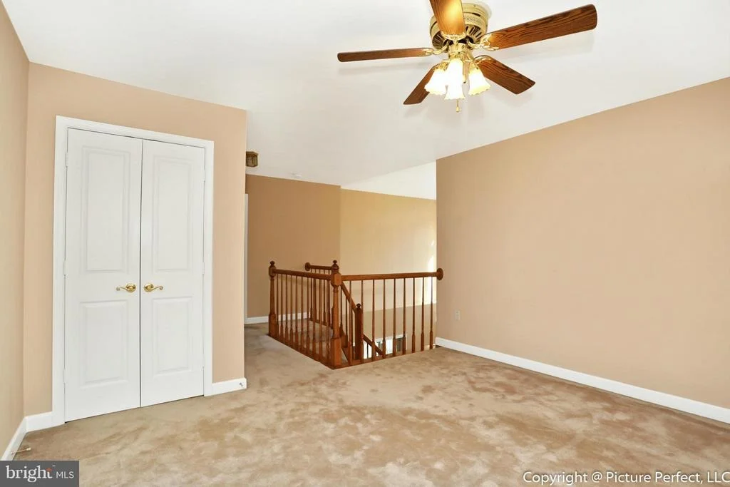 Photo of 2469 5 SHILLINGS ROAD
